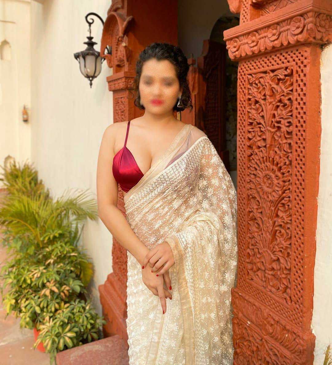 Housewife Escorts in Chandigarh