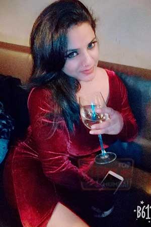  Punjabi Female Escort